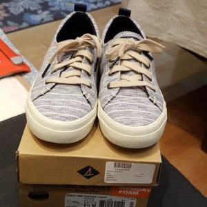 Sperry Crest Vibe Painterly Navy Memory Foam shoes